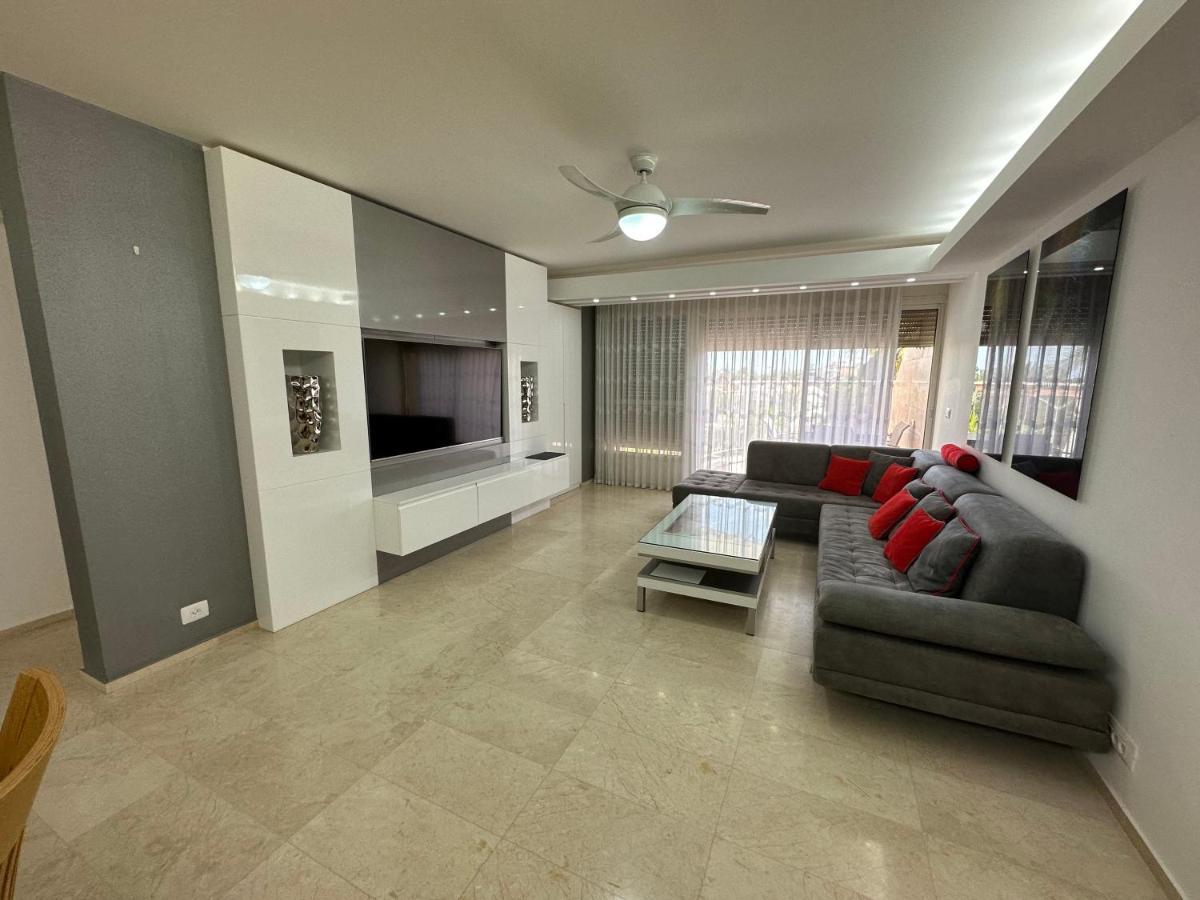 Ferienwohnung Yalarent Amdar Lux Eilat Exterior foto